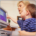 mom_child_computer140.jpg